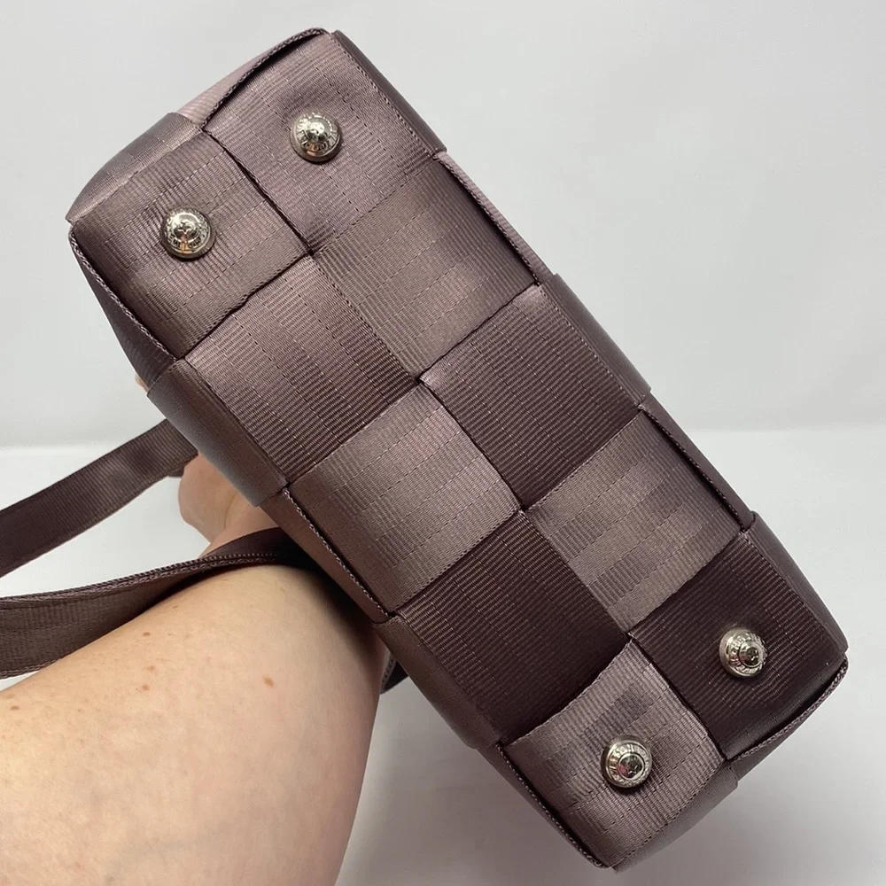 Harveys seatbelt bag purse. Brown and pink. - Picture 8 of 9